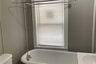 516 Wildwood Ave, Akron, OH 44320 - Photo 11