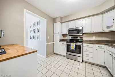 636 Cherry Park Oval, Aurora, OH 44202 - Photo 11
