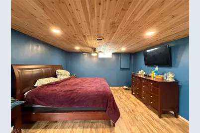 917 Oxford Boulevard, Steubenville, OH 43952 - Photo 21