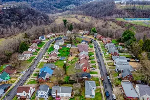 917 Oxford Blvd, Steubenville, OH 43952 - Photo 7