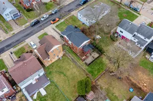 917 Oxford Blvd, Steubenville, OH 43952 - Photo 23