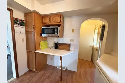 917 Oxford Boulevard, Steubenville, OH 43952 - Photo 11