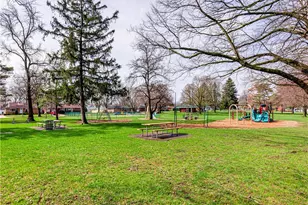 151 Roanoke Ave, Cuyahoga Falls, OH 44221 - Photo 27