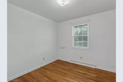 151 Roanoke Avenue, Cuyahoga Falls, OH 44221 - Photo 19