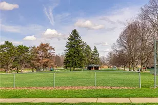 151 Roanoke Ave, Cuyahoga Falls, OH 44221 - Photo 29