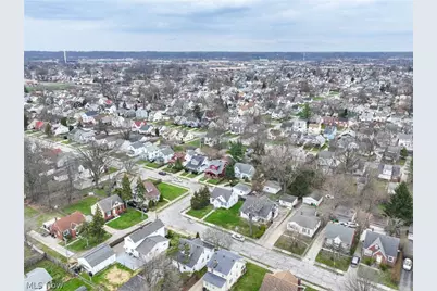 19200 Pasnow Avenue, Euclid, OH 44119 - Photo 23
