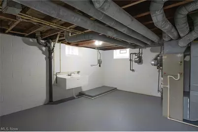 19200 Pasnow Avenue, Euclid, OH 44119 - Photo 19