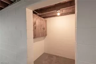 19200 Pasnow Ave, Euclid, OH 44119 - Photo 21