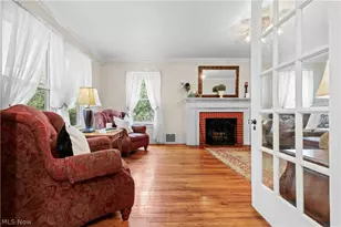 170 E Beech Street NE, Alliance, OH 44601 - Photo 11