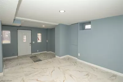 318 Elmport Avenue NE, Canton, OH 44704 - Photo 15