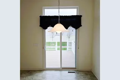 5137 Hartwell Lane, Brunswick Hills, OH 44212 - Photo 7