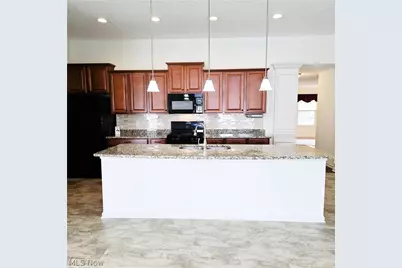 5137 Hartwell Lane, Brunswick Hills, OH 44212 - Photo 3