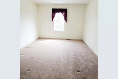 5137 Hartwell Lane, Brunswick Hills, OH 44212 - Photo 11