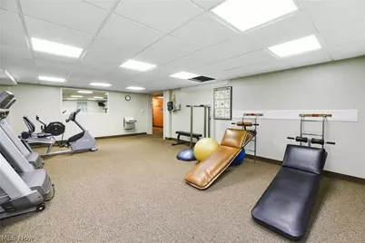 10301 Lake Avenue #807, Oakwood, OH 44102 - Photo 33