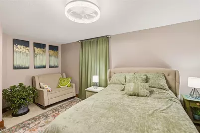 151 E Highland Avenue, Ravenna, OH 44266 - Photo 25