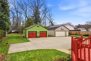 151 E Highland Ave, Ravenna, OH 44266 - Photo 7