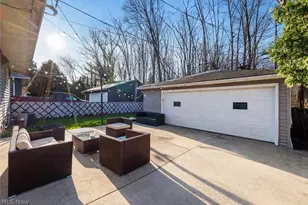 18840 Nitra Ave, Maple Heights, OH 44137 - Photo 13