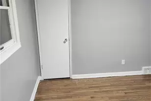 21131 Morris Ave, Euclid, OH 44123 - Photo 13