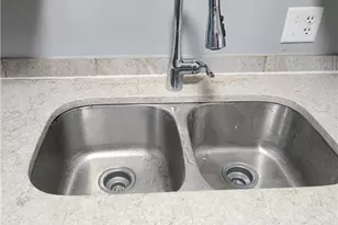 21131 Morris Ave, Euclid, OH 44123 - Photo 5