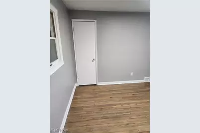 21131 Morris Avenue, Euclid, OH 44123 - Photo 15