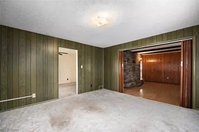 142 Parmely Avenue, Elyria, OH 44035 - Photo 11