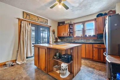 13222 Lexington Avenue NE, Alliance, OH 44601 - Photo 7