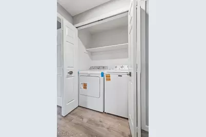 114 Ledbury Circle NE, Canton, OH 44721 - Photo 17