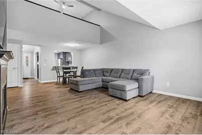 114 Ledbury Circle NE, Canton, OH 44721 - Photo 11