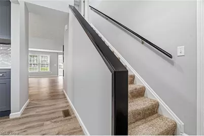 114 Ledbury Circle NE, Canton, OH 44721 - Photo 3