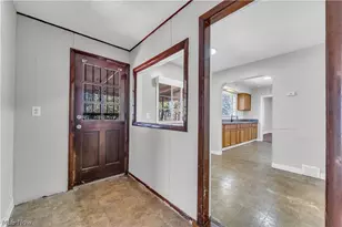 2150 Glenridge Rd, Euclid, OH 44117 - Photo 27