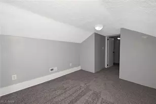 103 Norwood St, Barberton, OH 44203 - Photo 31