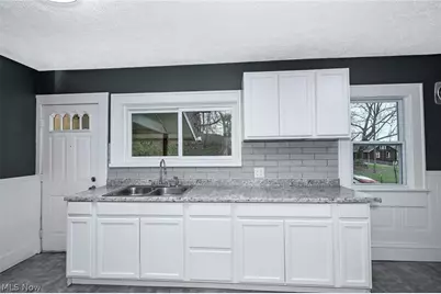 103 Norwood Street, Barberton, OH 44203 - Photo 15