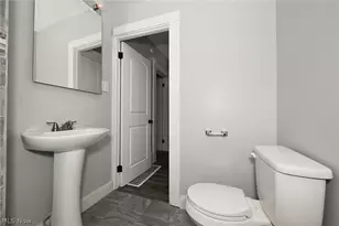 103 Norwood St, Barberton, OH 44203 - Photo 21