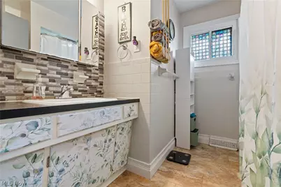 170 N Thomas Road, Tallmadge, OH 44278 - Photo 15