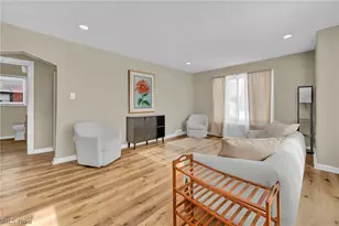 926 Winton Ave, Akron, OH 44320 - Photo 3