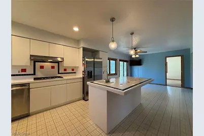 2411 55th Street NE, Canton, OH 44721 - Photo 25