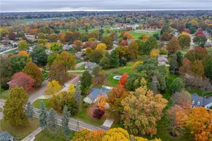 2411 55th St NE, Canton, OH 44721 - Photo 7