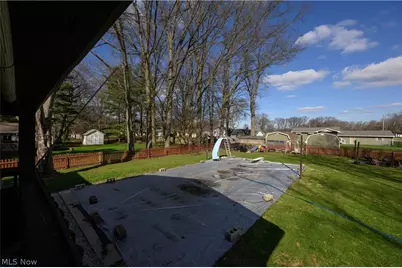 10770 Dot Avenue NE, Alliance, OH 44601 - Photo 27