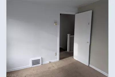 1492 E 250th Street, Euclid, OH 44117 - Photo 7