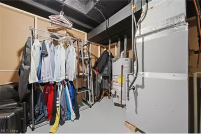 6101 Skylark Street SW, Canton, OH 44706 - Photo 29