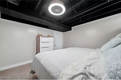 6101 Skylark Street SW, Canton, OH 44706 - Photo 27