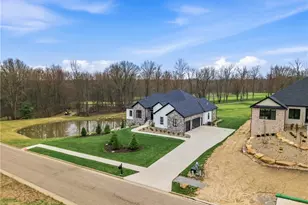 6879 Kyle Ridge Pointe, Canfield, OH 44406 - Photo 5