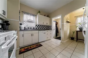 1207 Irene Rd, Lyndhurst, OH 44124 - Photo 13