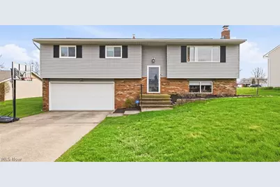 3992 Hilltop Drive, Brunswick, OH 44212 - Photo 1