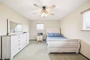 3992 Hilltop Dr, Brunswick, OH 44212 - Photo 15