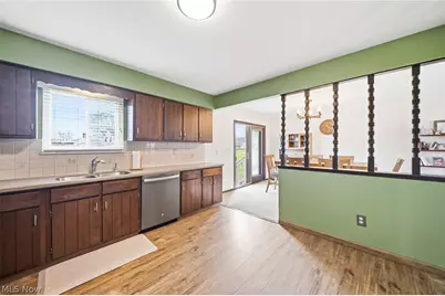 3992 Hilltop Drive, Brunswick, OH 44212 - Photo 11