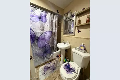 1464 E 250th Street #E, Euclid, OH 44117 - Photo 27