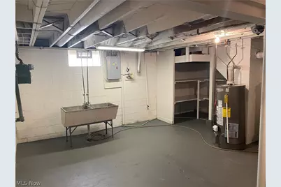 1600 Bond Street, Akron, OH 44313 - Photo 17