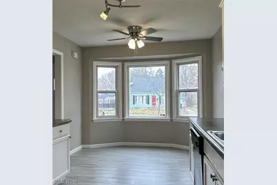 1600 Bond Street, Akron, OH 44313 - Photo 7