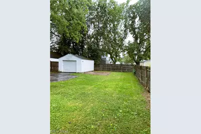 1600 Bond Street, Akron, OH 44313 - Photo 19